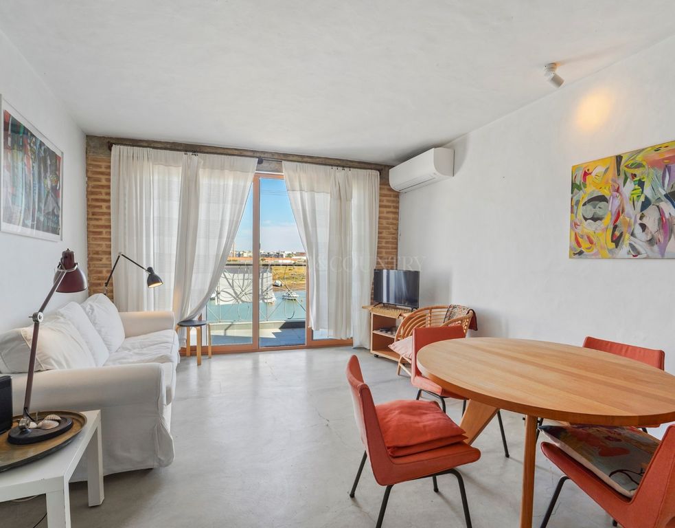 Property photo 1 of 30