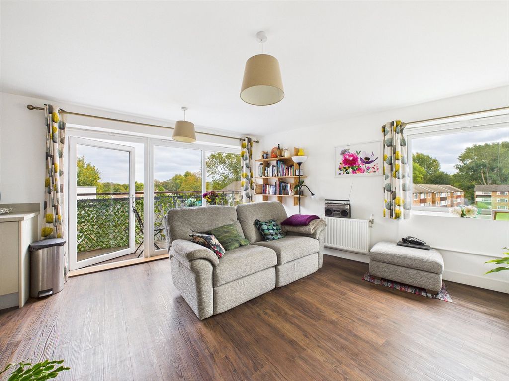 Property photo 1 of 7 Picture No. 09