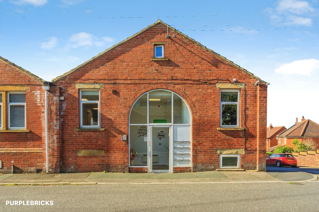 Property photo 1 of 16 Front View