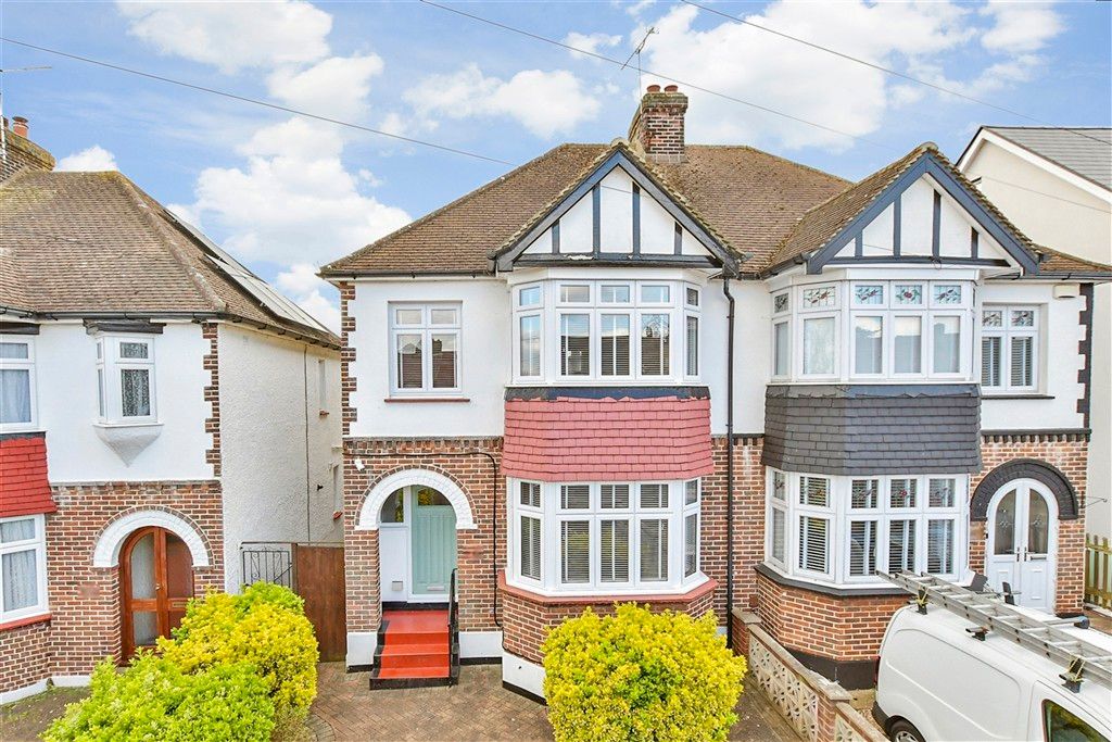 Property photo 1 of 11 External (Web)