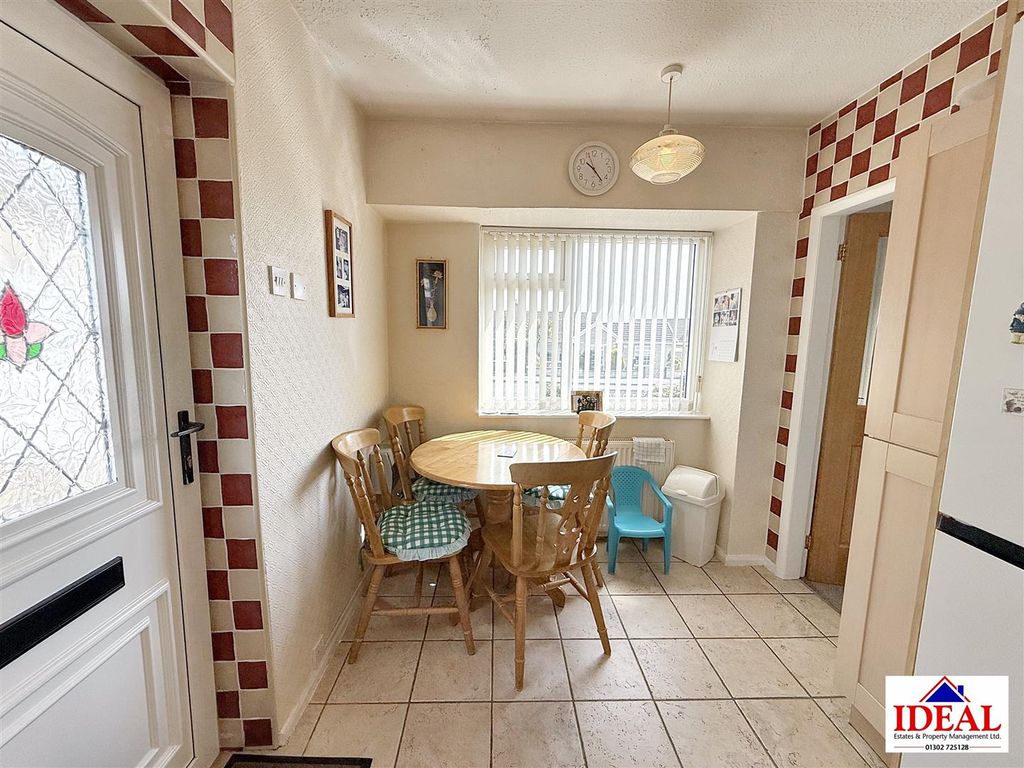 Property photo 3 of 10 Image00011.Jpg