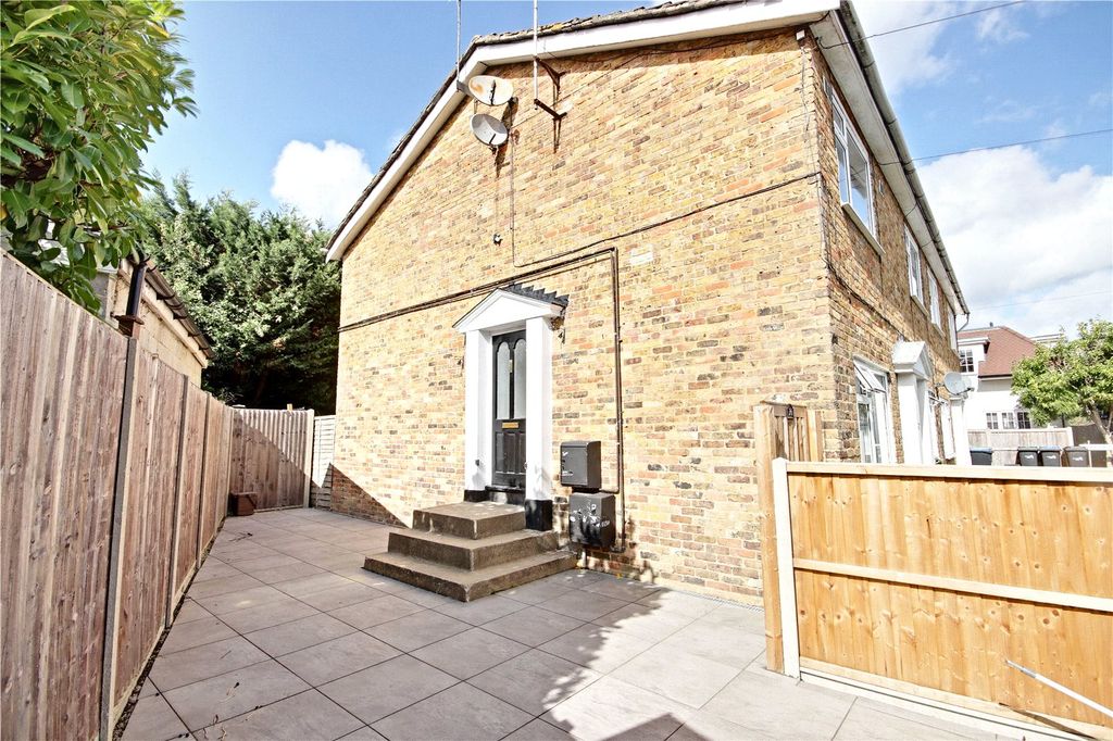 Property photo 1 of 14 Picture No. 77