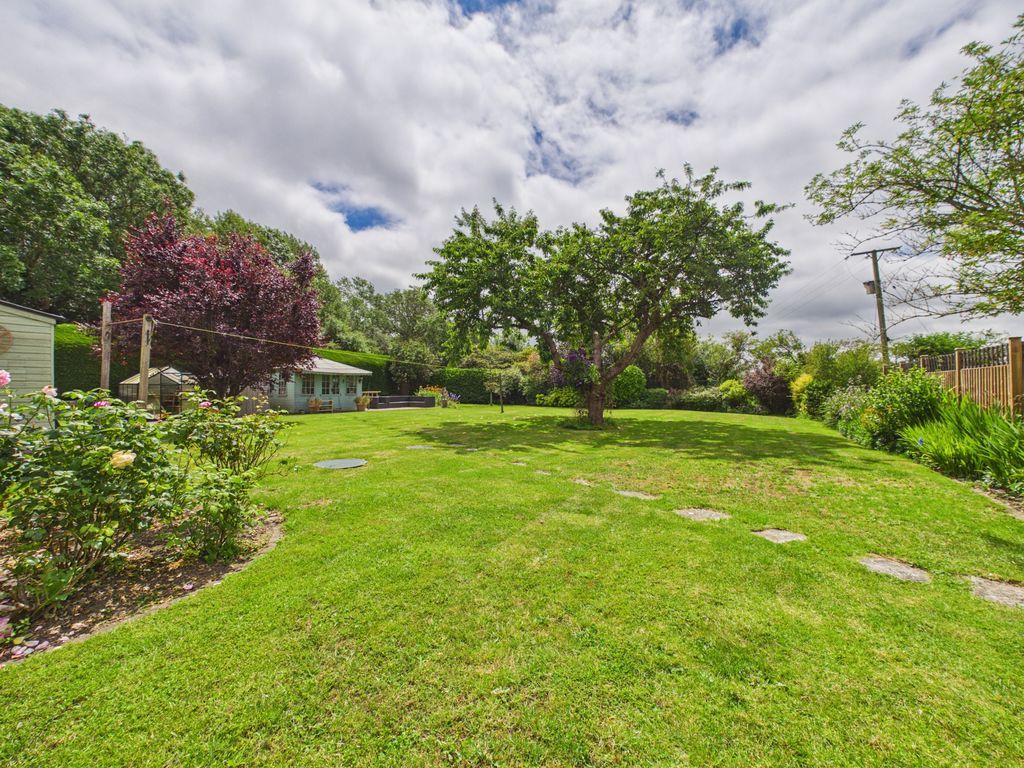 Property photo 2 of 49 Photo 37