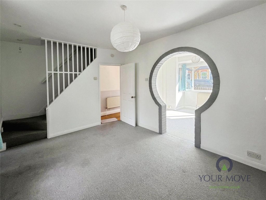 Property photo 3 of 12 Dining Room