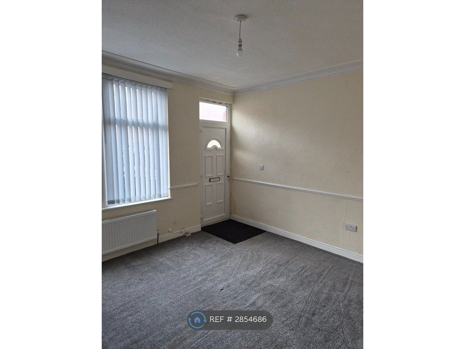 Property photo 3 of 33