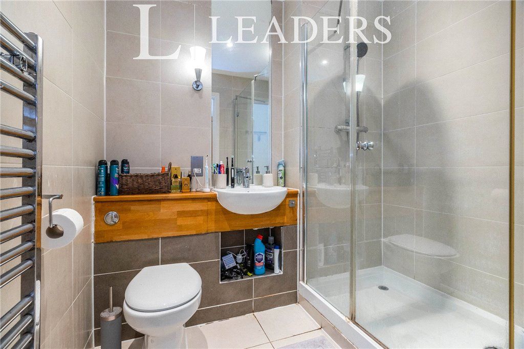 Property photo 2 of 10 Picture No. 05
