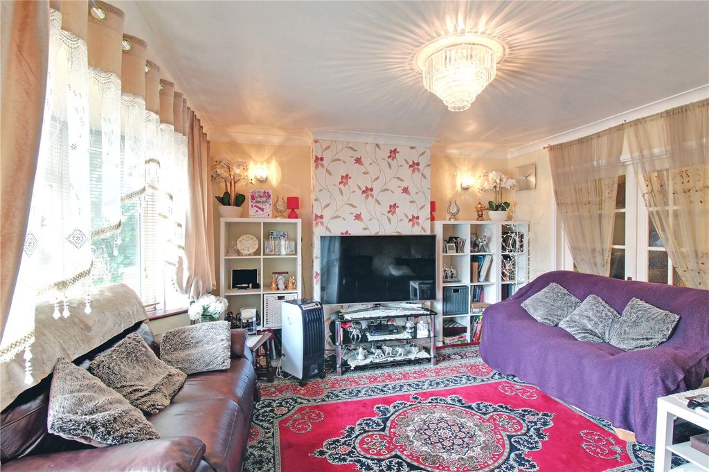 Property photo 2 of 16 Picture No. 05