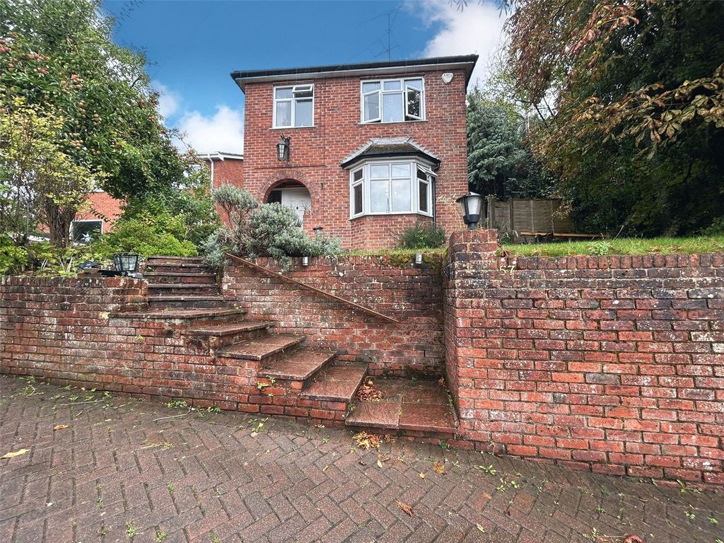 Property photo 1 of 17 Picture No. 16