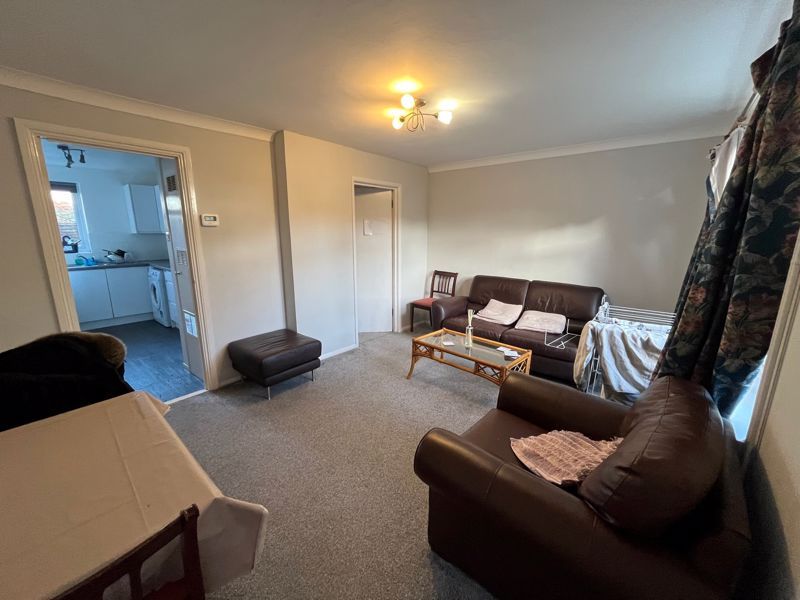 Property photo 3 of 11 Photo 9