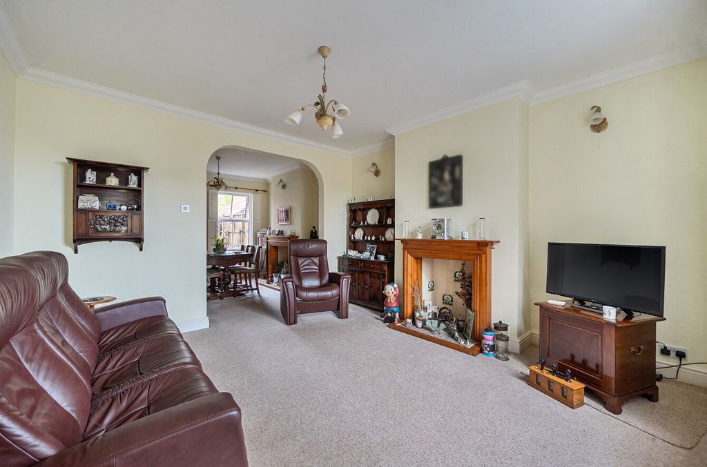 Property photo 2 of 18 1380347-16-69145E...