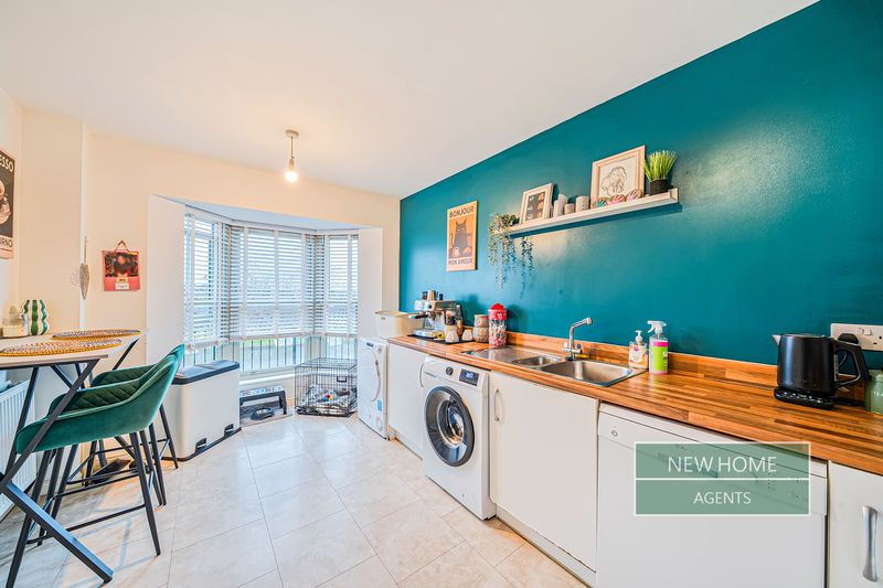 Property photo 3 of 18 Photo 8