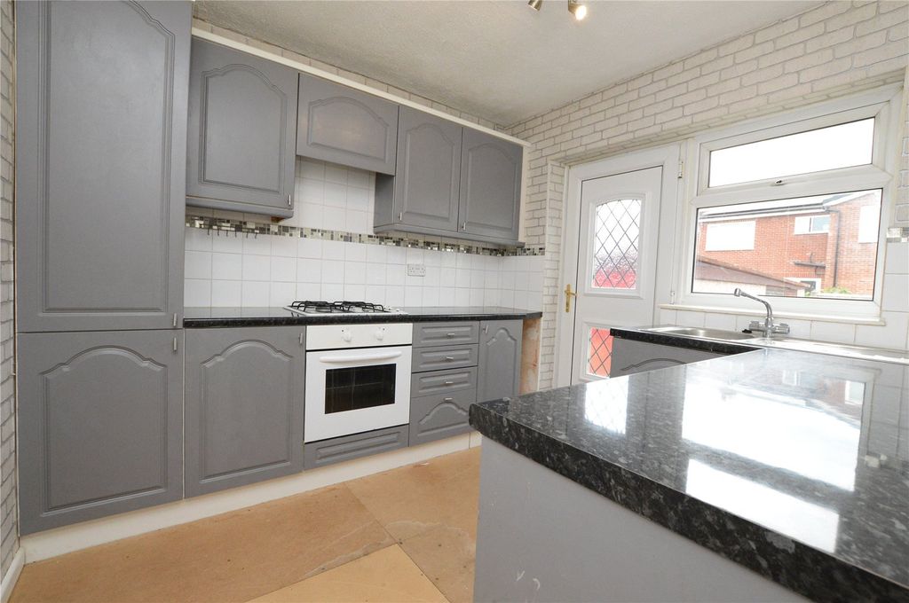 Property photo 2 of 13 Picture No. 01