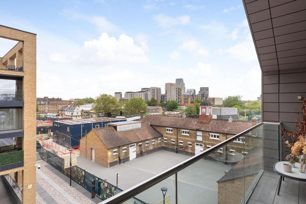 Property photo 3 of 7