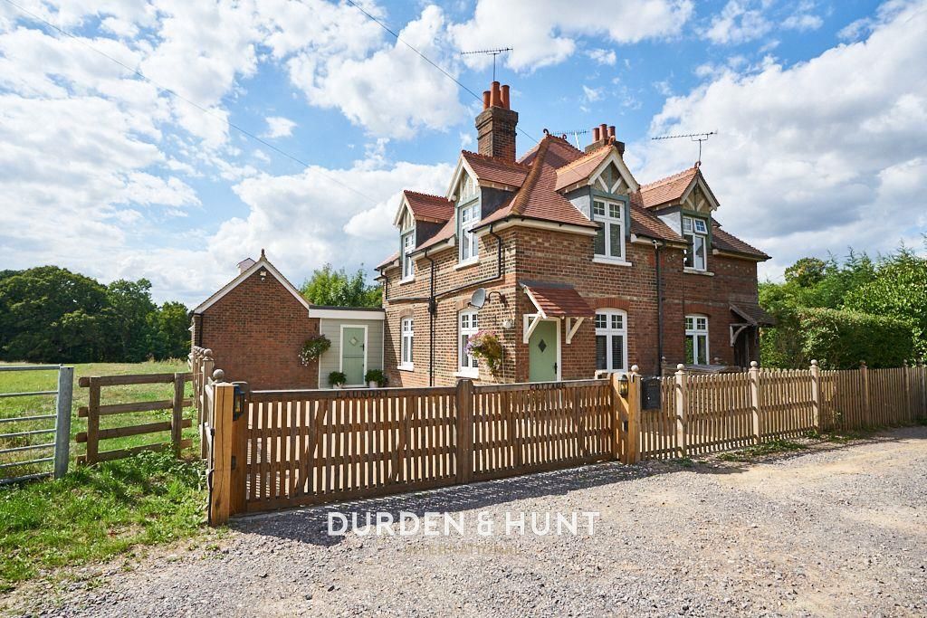 Property photo 1 of 32