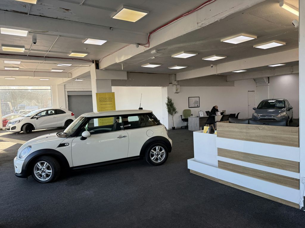 Property photo 3 of 9 Img_3936.Jpg