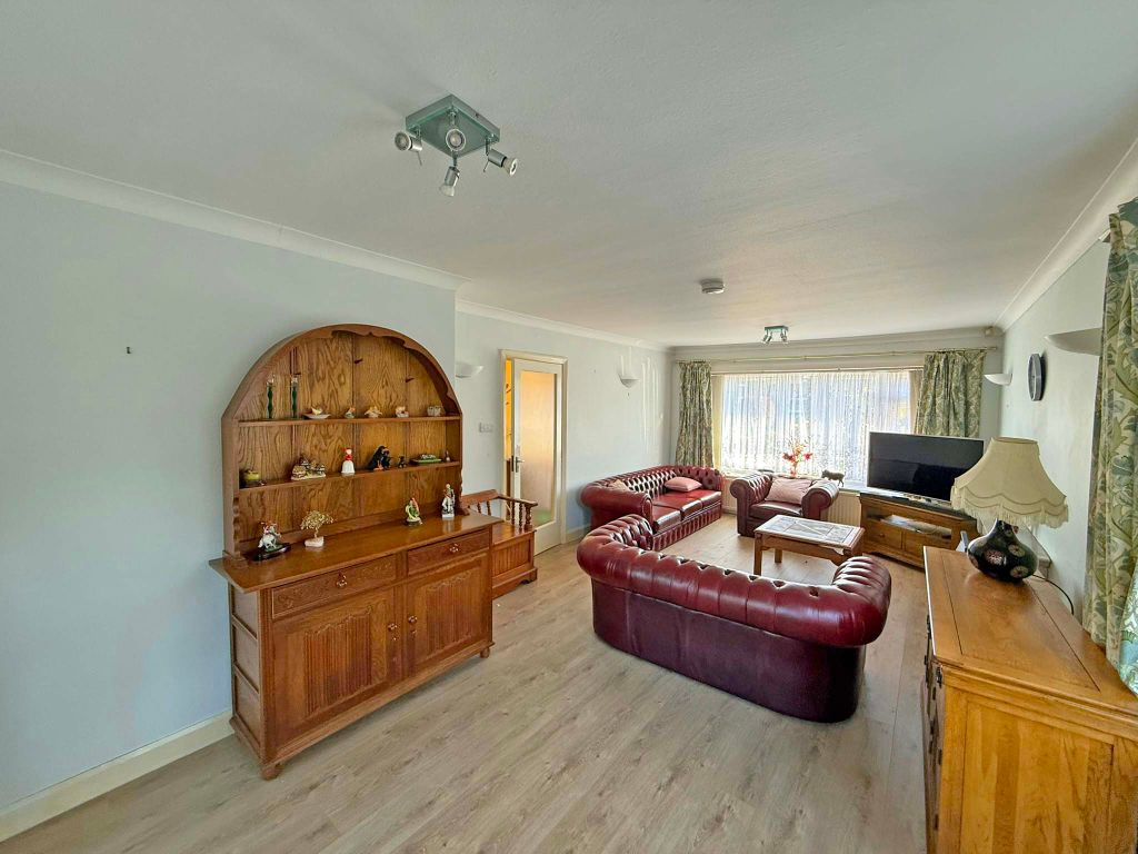 Property photo 2 of 10 Img_2108