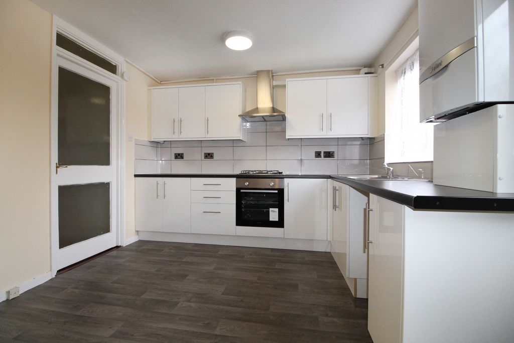 Property photo 2 of 13 Gallery