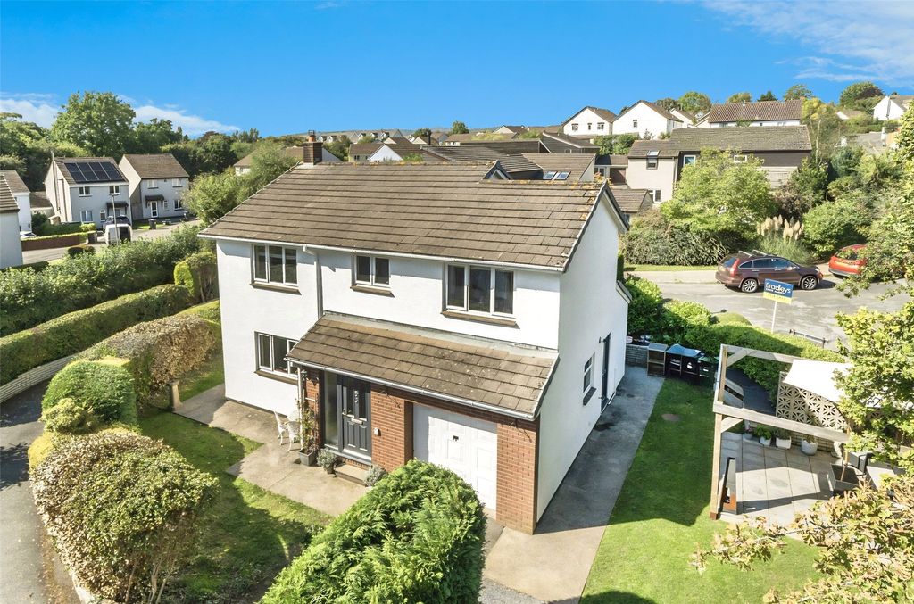 Property photo 1 of 10 1 - Front Elevation