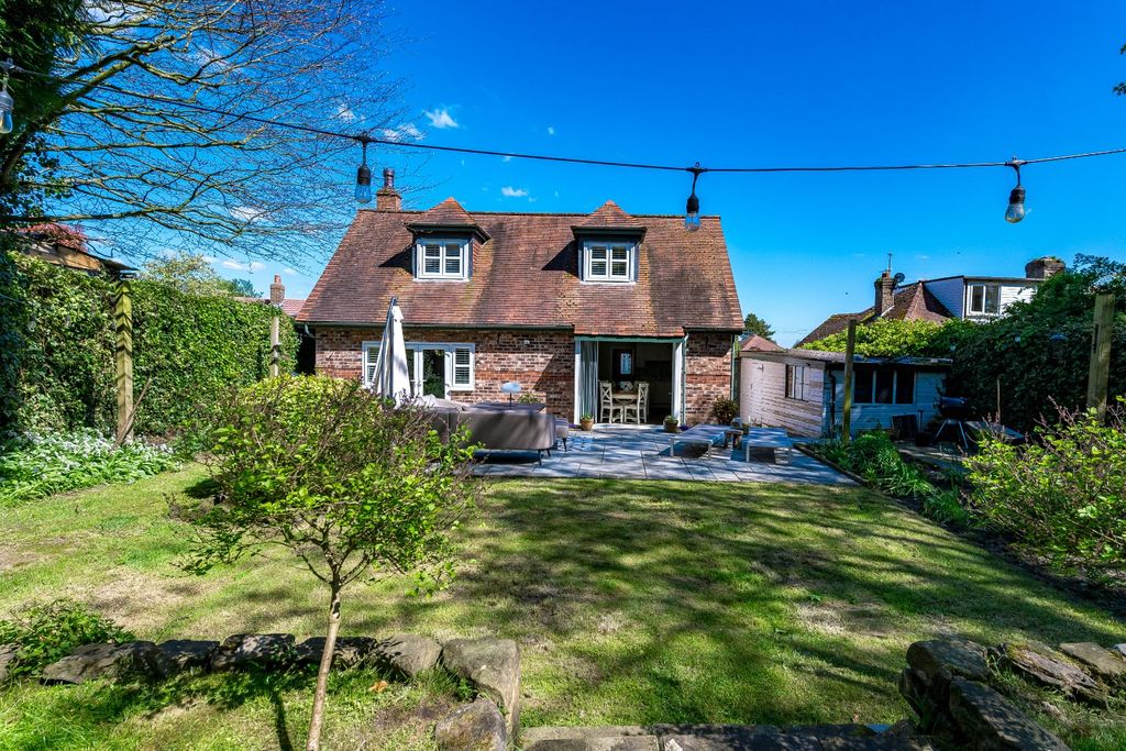 Property photo 1 of 34 5060812
