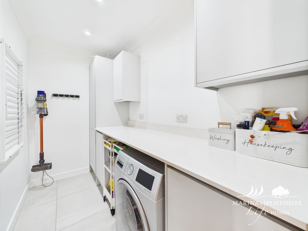 Additional image 9 of 4 bed town house for saleBryher Island, Port Solent PO6