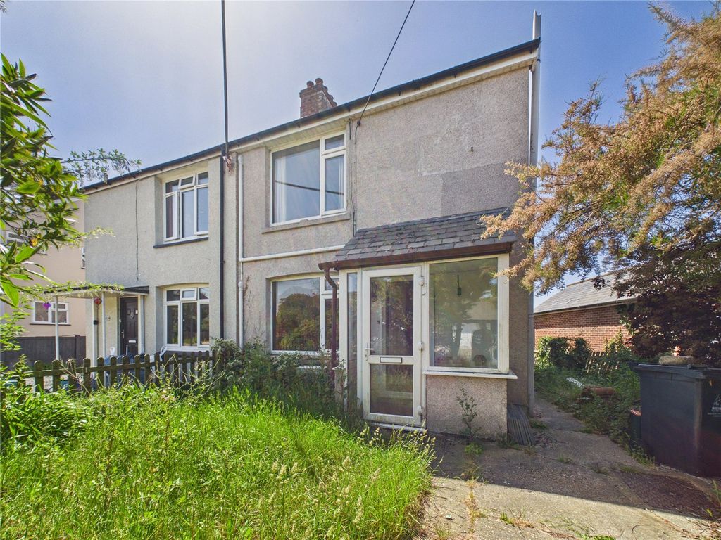 Property photo 1 of 11 Front