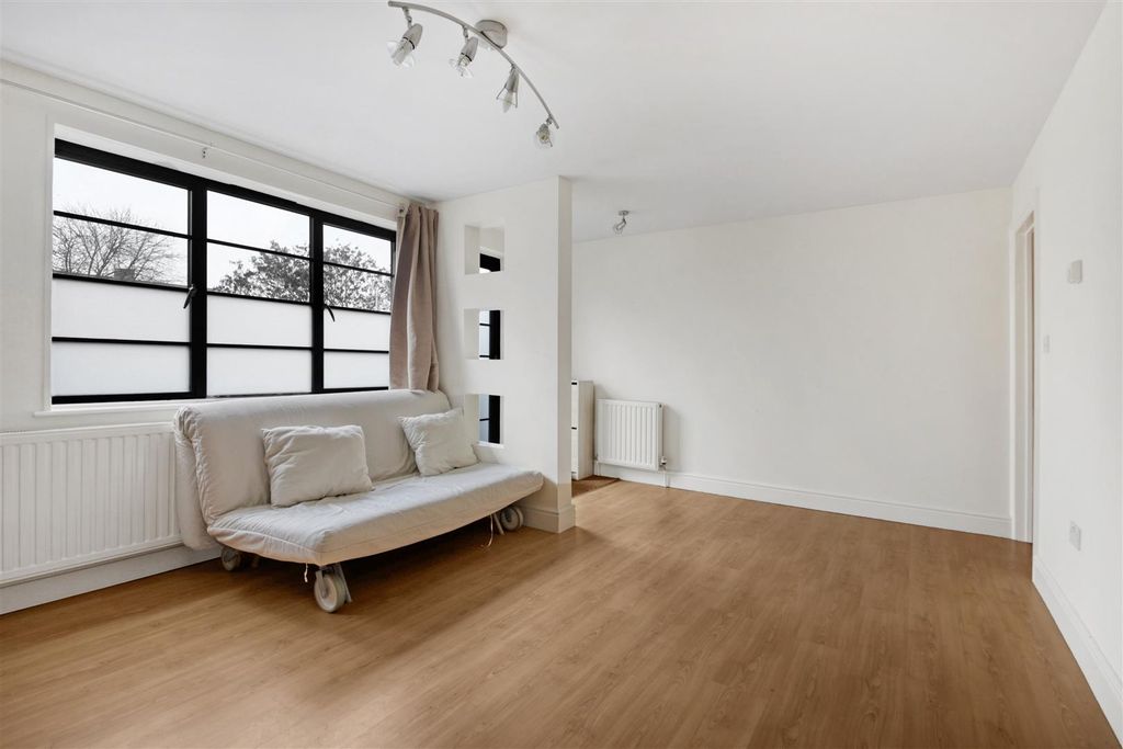 Property photo 2 of 10 Living Room 1.Jpg