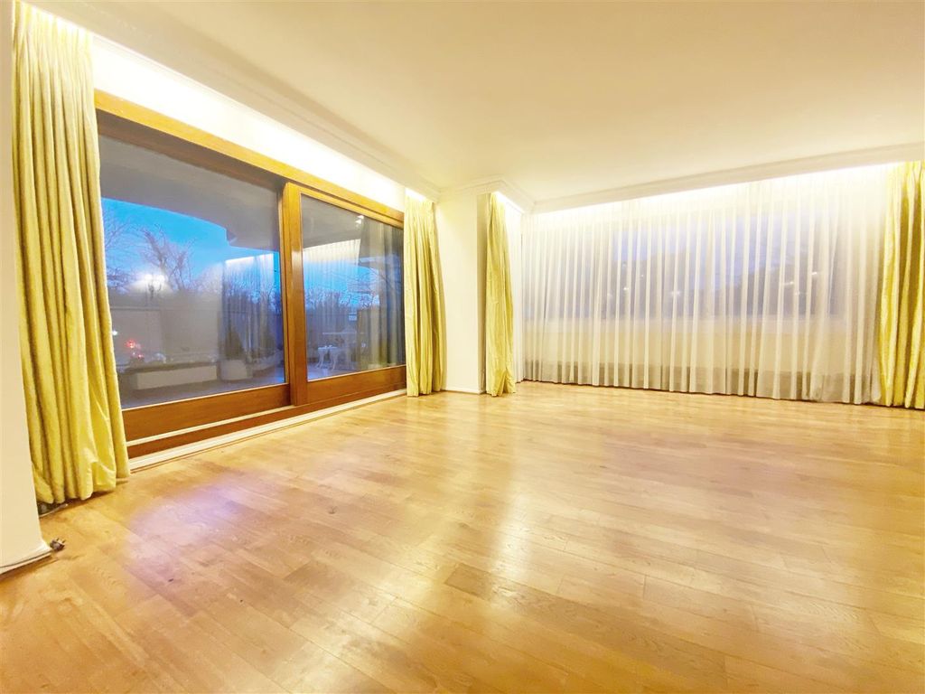 Property photo 3 of 23 Img_0410.Jpg