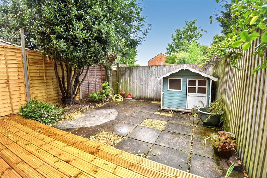 Property photo 2 of 12