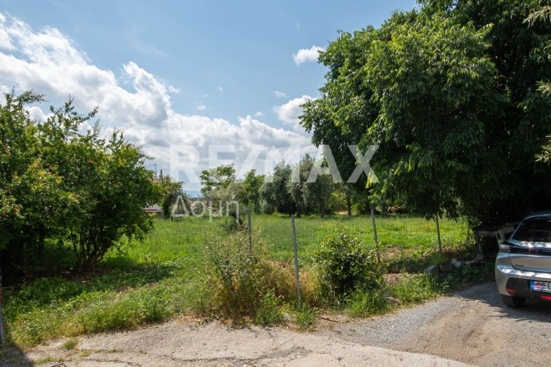 Property photo 1 of 25