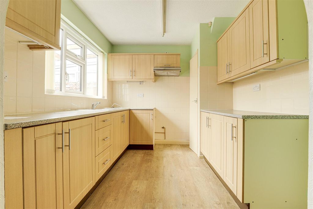 Property photo 3 of 16 05.Jpg