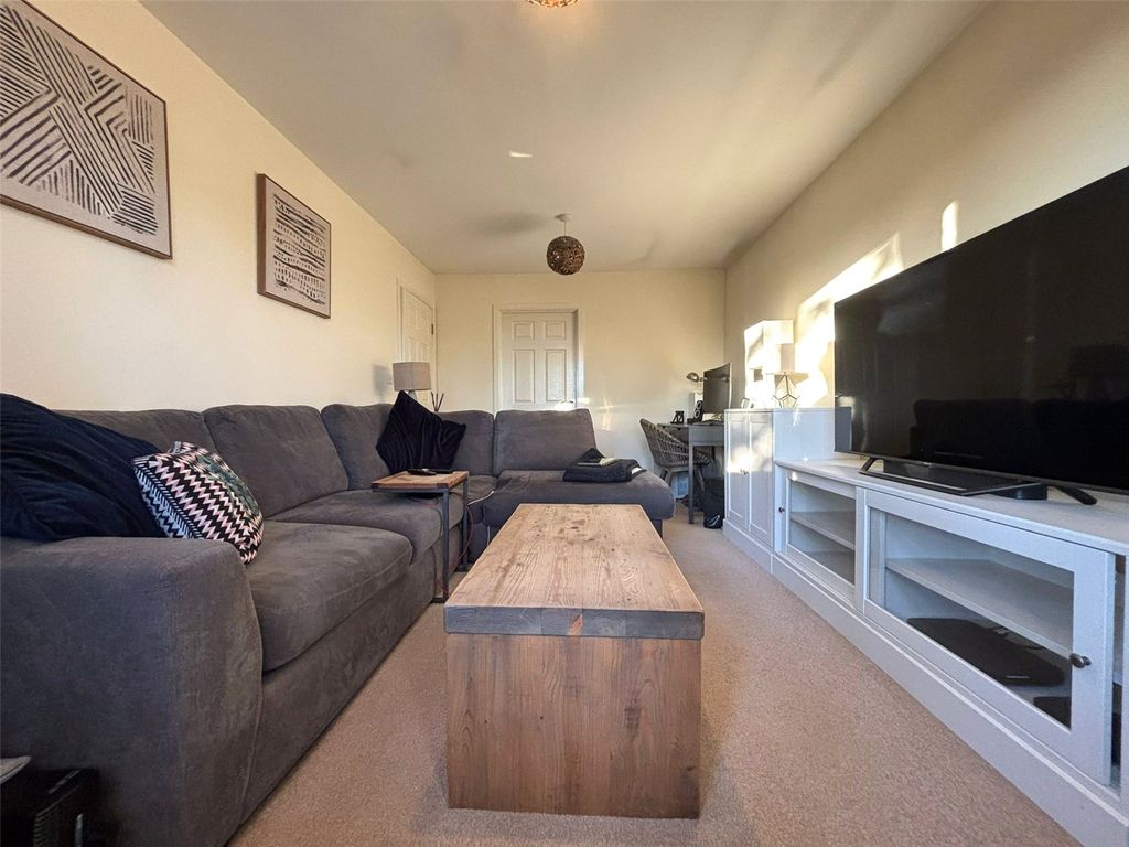 Property photo 2 of 7 Picture No. 06