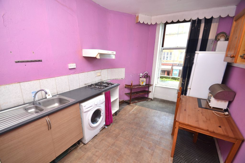 Property photo 2 of 5 4509711