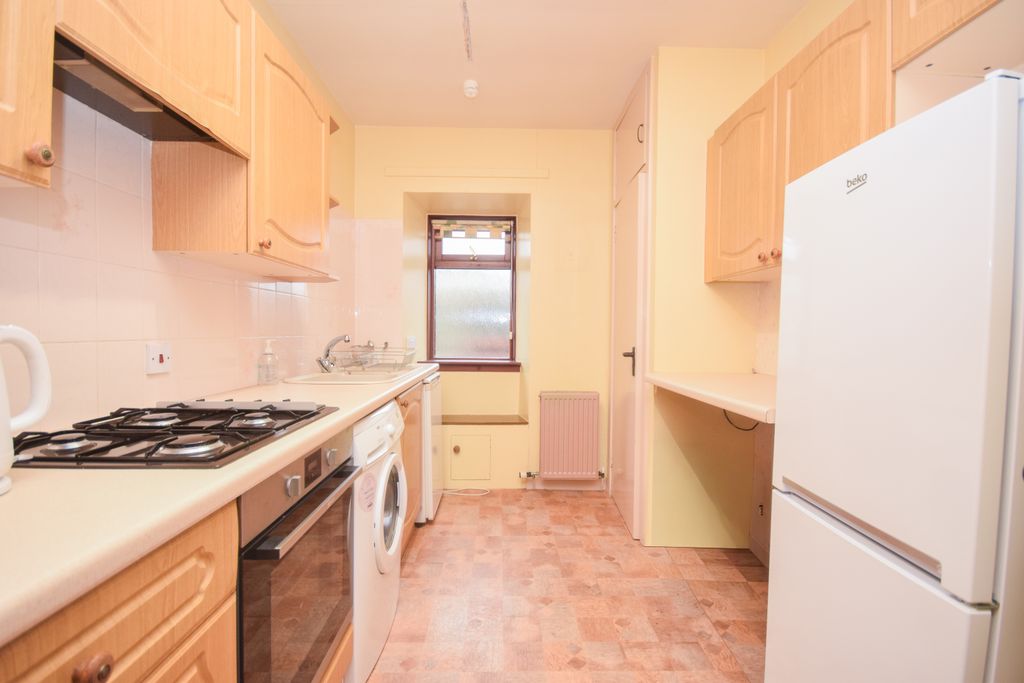 Property photo 2 of 23 Kitchen