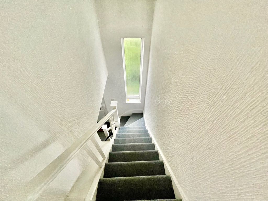 Property photo 2 of 9 Picture No. 02