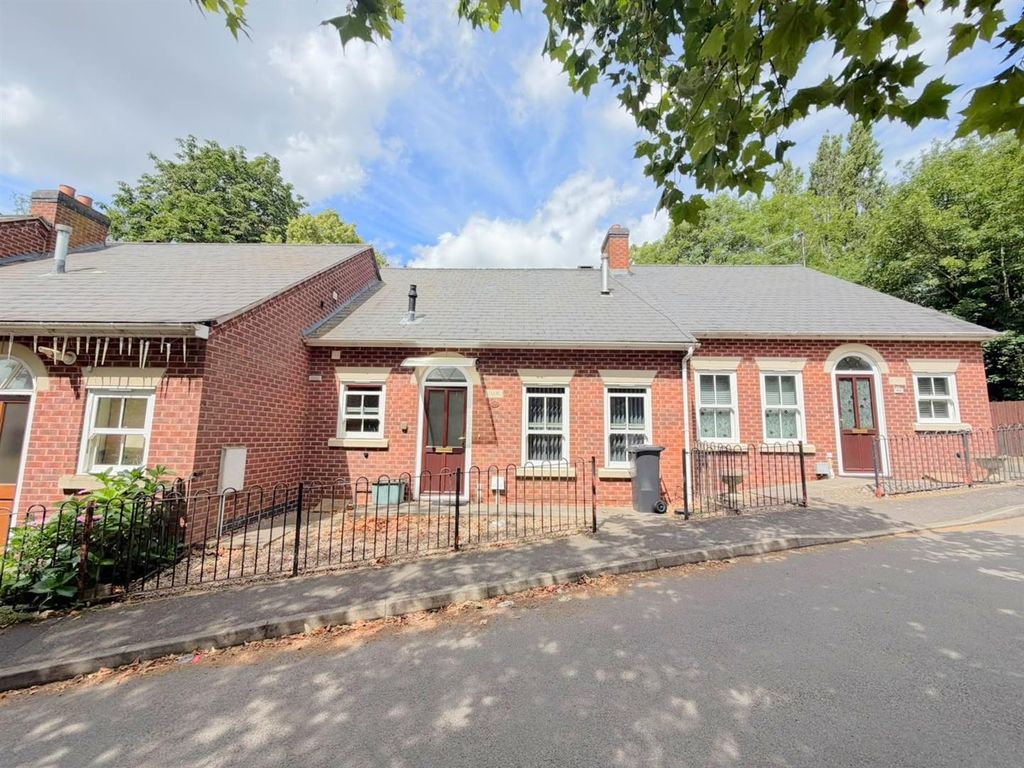 Property photo 1 of 15 Front