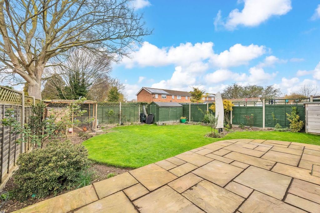 Property photo 3 of 18