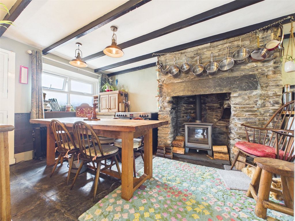 Property photo 3 of 19 Picture No. 21