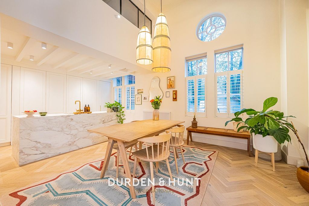 Property photo 2 of 35 Victory-31.Jpg