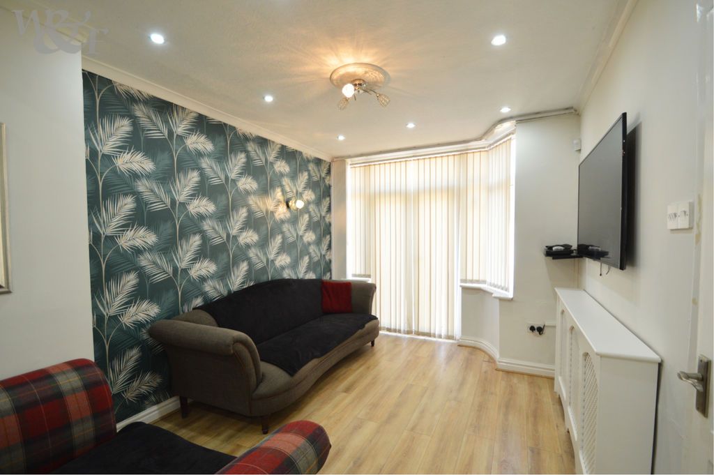Property photo 2 of 27 Photo 24