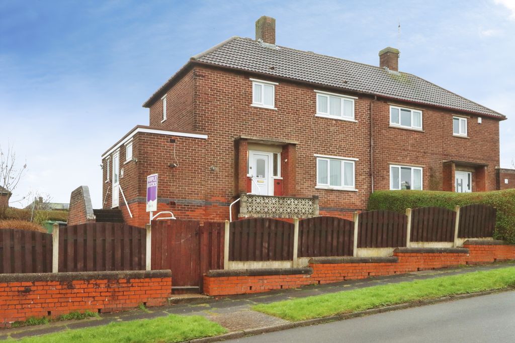 Property photo 2 of 15