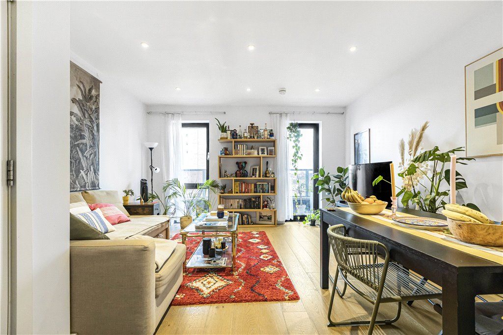 Property photo 1 of 17 Reception Room