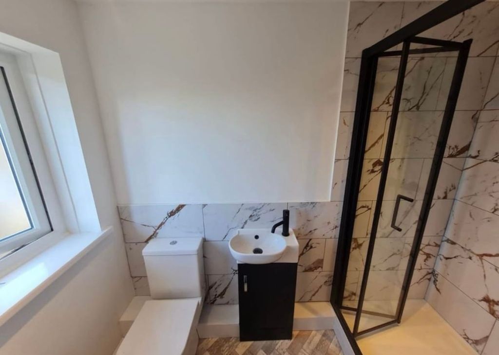 Additional image 4 of 2 bed semi-detached house to rentForde Court, Kidwelly, Carmarthen SA17