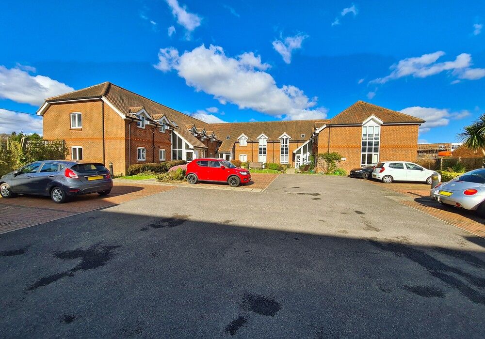 Property photo 2 of 12