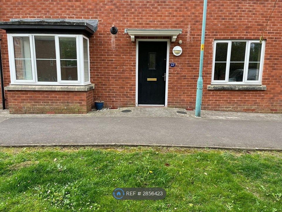 Property photo 1 of 5 Private Entrance