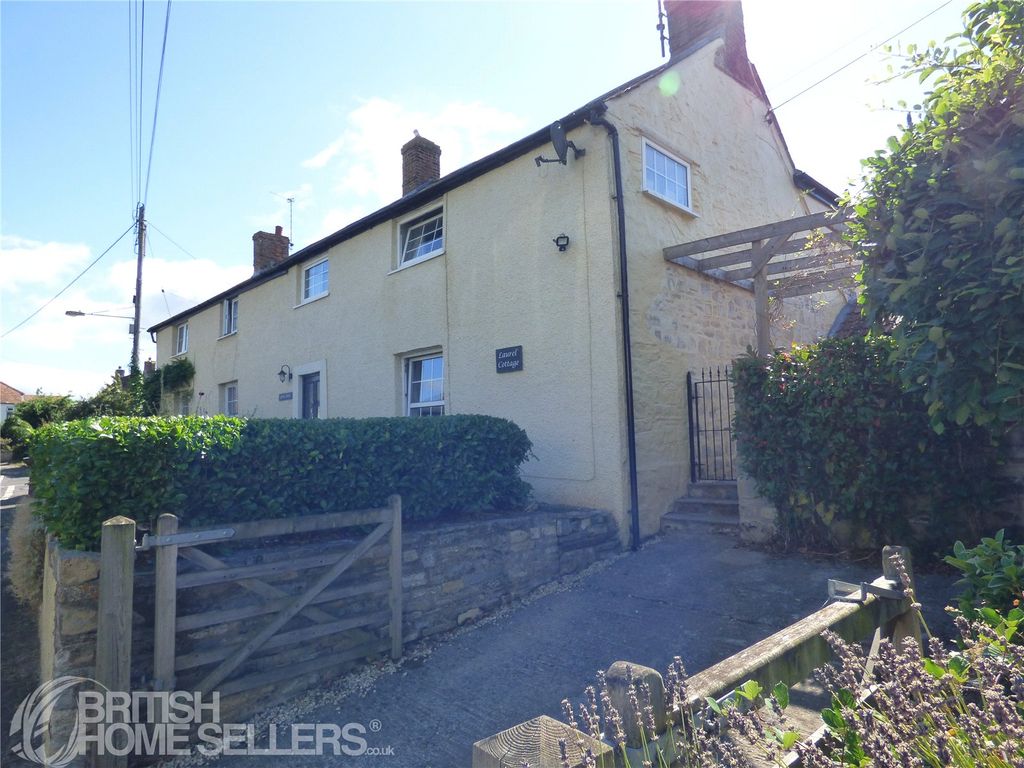 Property photo 1 of 34 Picture No. 05