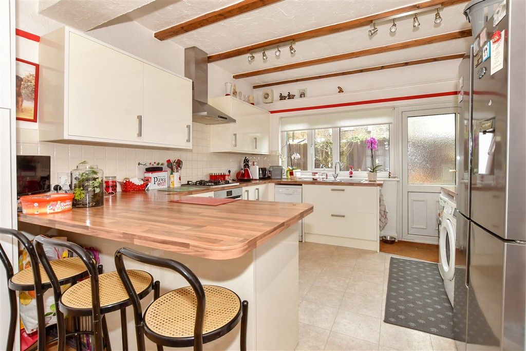 Property photo 3 of 15 Kitchen