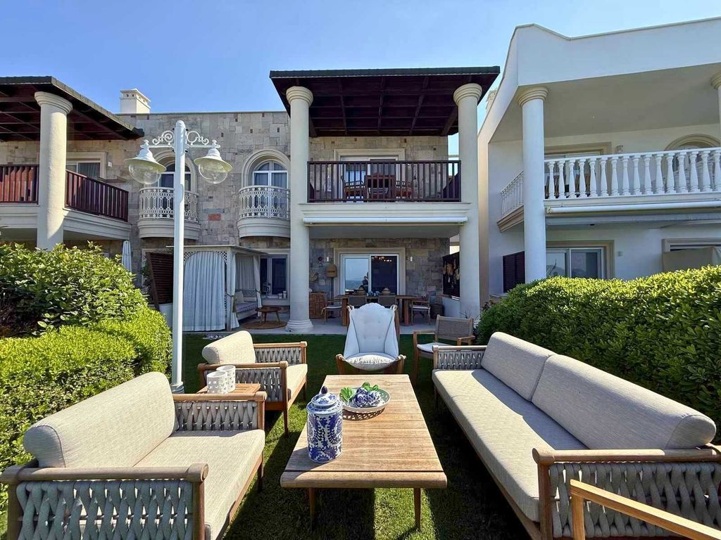 Property photo 1 of 20 Seafront Property For Sale In Kadikalesi, Bodrum - A Garden Residence With Sea Views