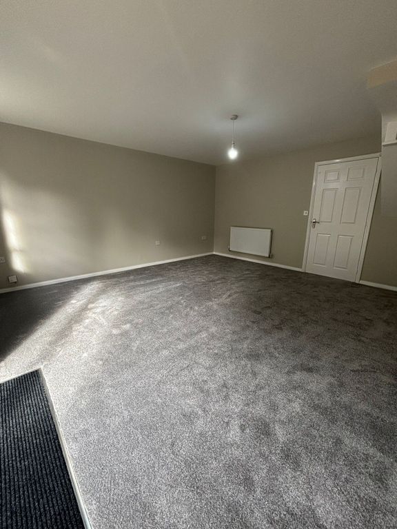Property photo 3 of 26 29