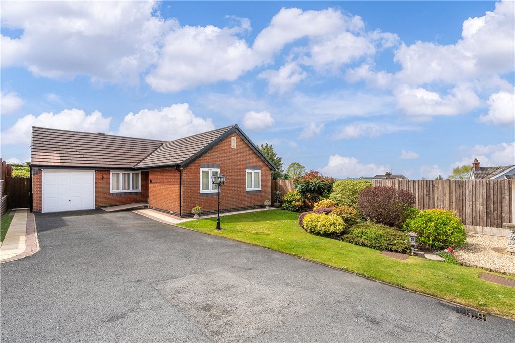 Property photo 1 of 32 Picture No. 36