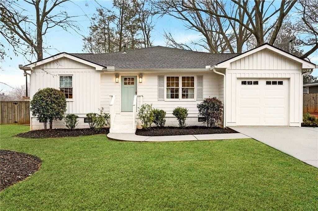 Property photo 1 of 23